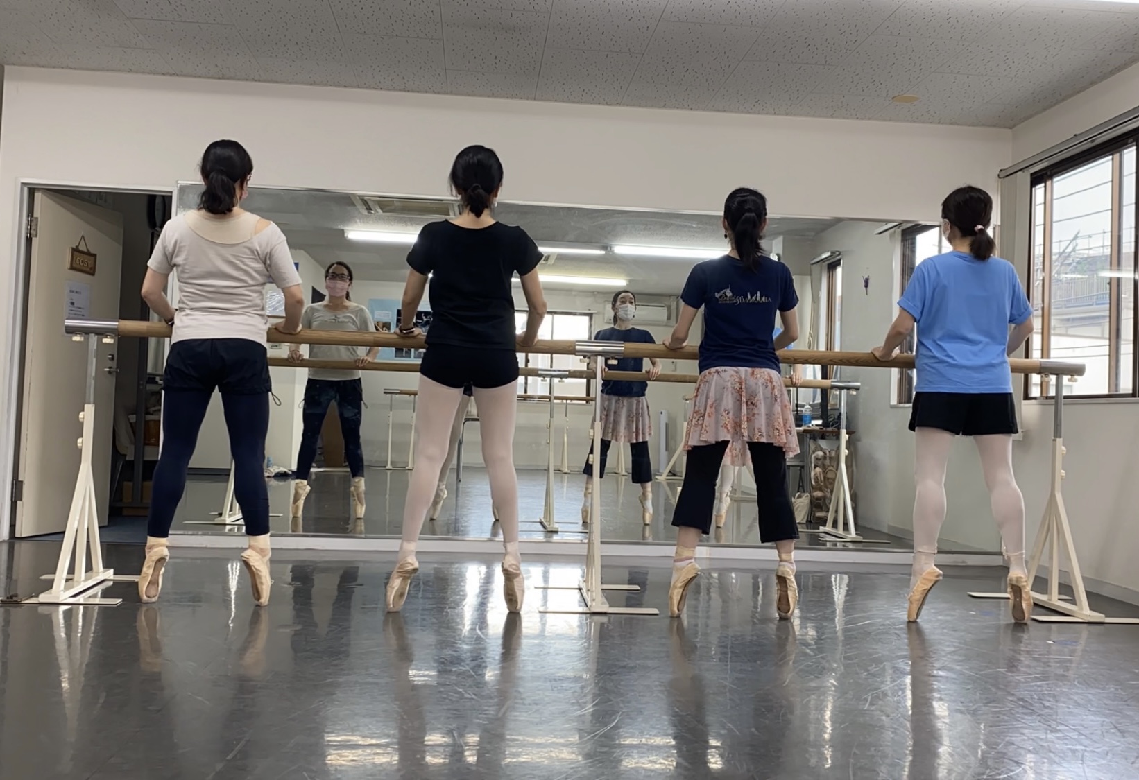3歳から大人まで通えるバレエ教室｜大人もレベルアップできるBallet Dancerのレッスン